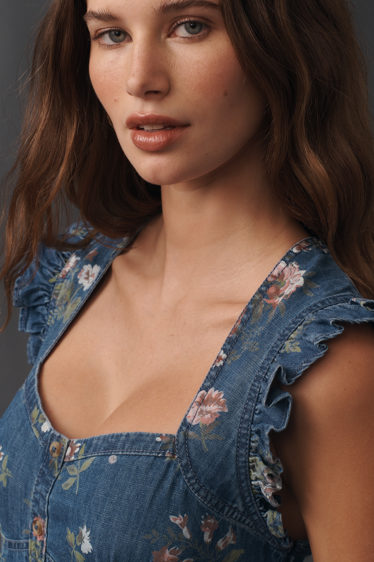 Pilcro Ruffled Denim Sweetheart Flutter-Sleeve Dress