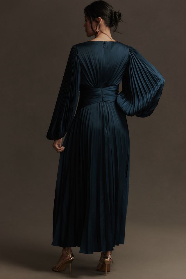 acler karatta midi dress Discover the Karatta midi dress in sea ~ layers of deep navy pleating and  intricate gathered waist.   #Acler
