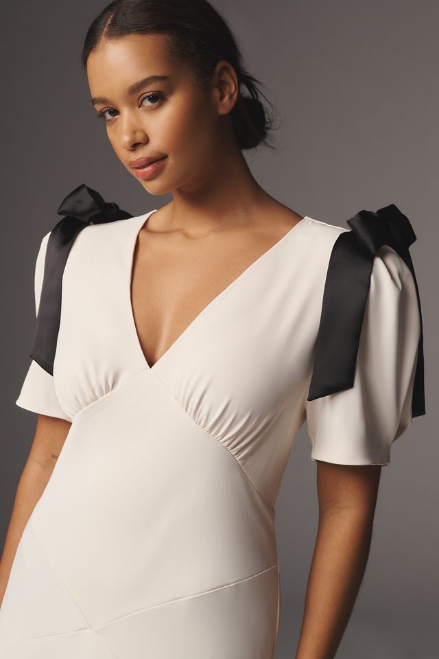 ASTR The Label Celia Puff-Sleeve V-Neck Midi Dress #6