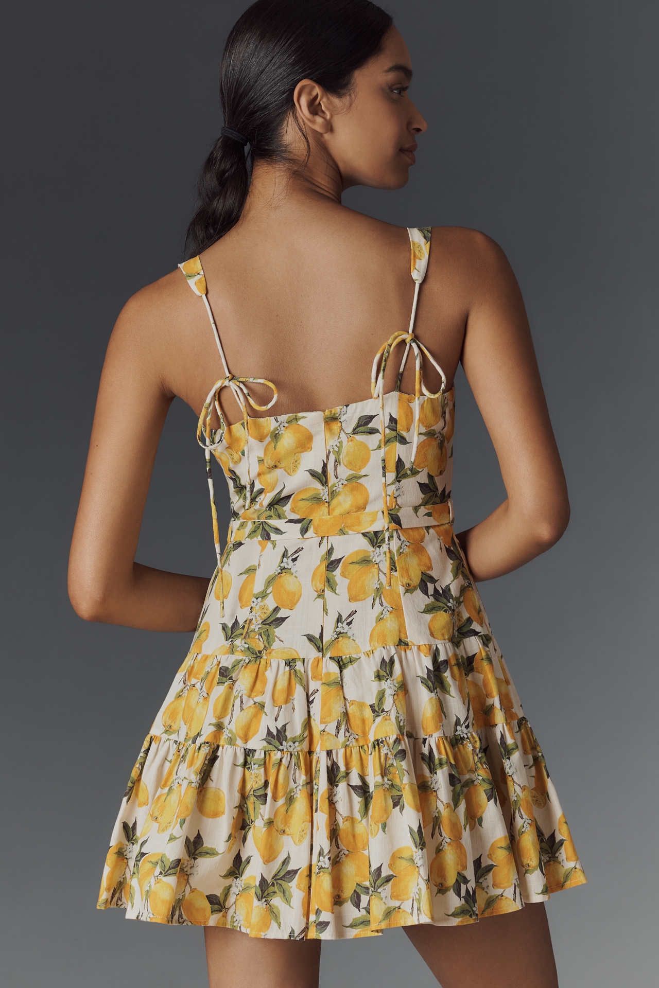 En Saison Blanca Sleeveless Belted Tiered Mini Dress
