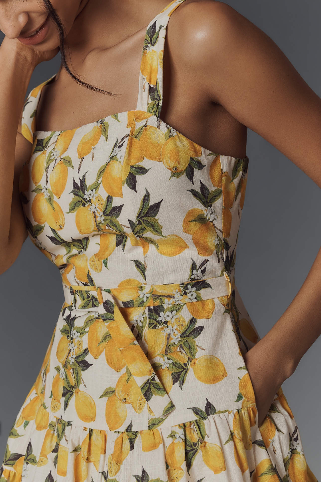 En Saison Blanca Sleeveless Belted Tiered Mini Dress