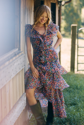 En Saison Naomi Short-sleeve V-neck Ruffled Maxi Dress In Blue