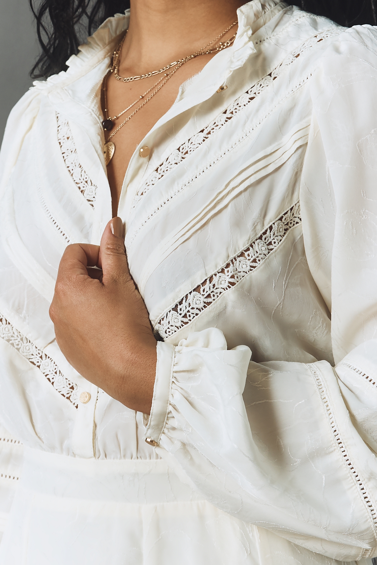 En Saison Gabriella Long-Sleeve Ruffle Mini Dress