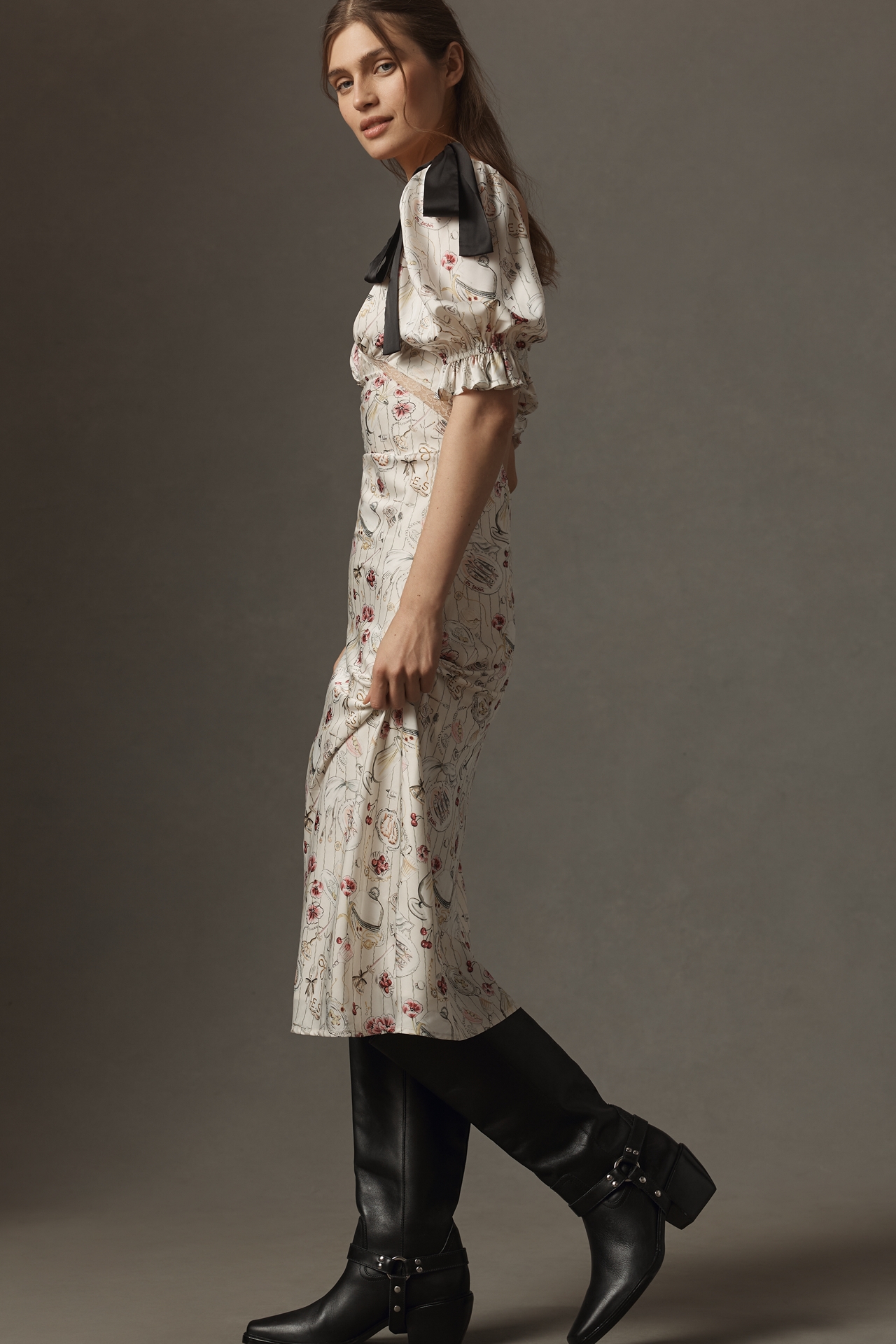 En Saison Dinner Party Short-Sleeve Bow Midi Dress