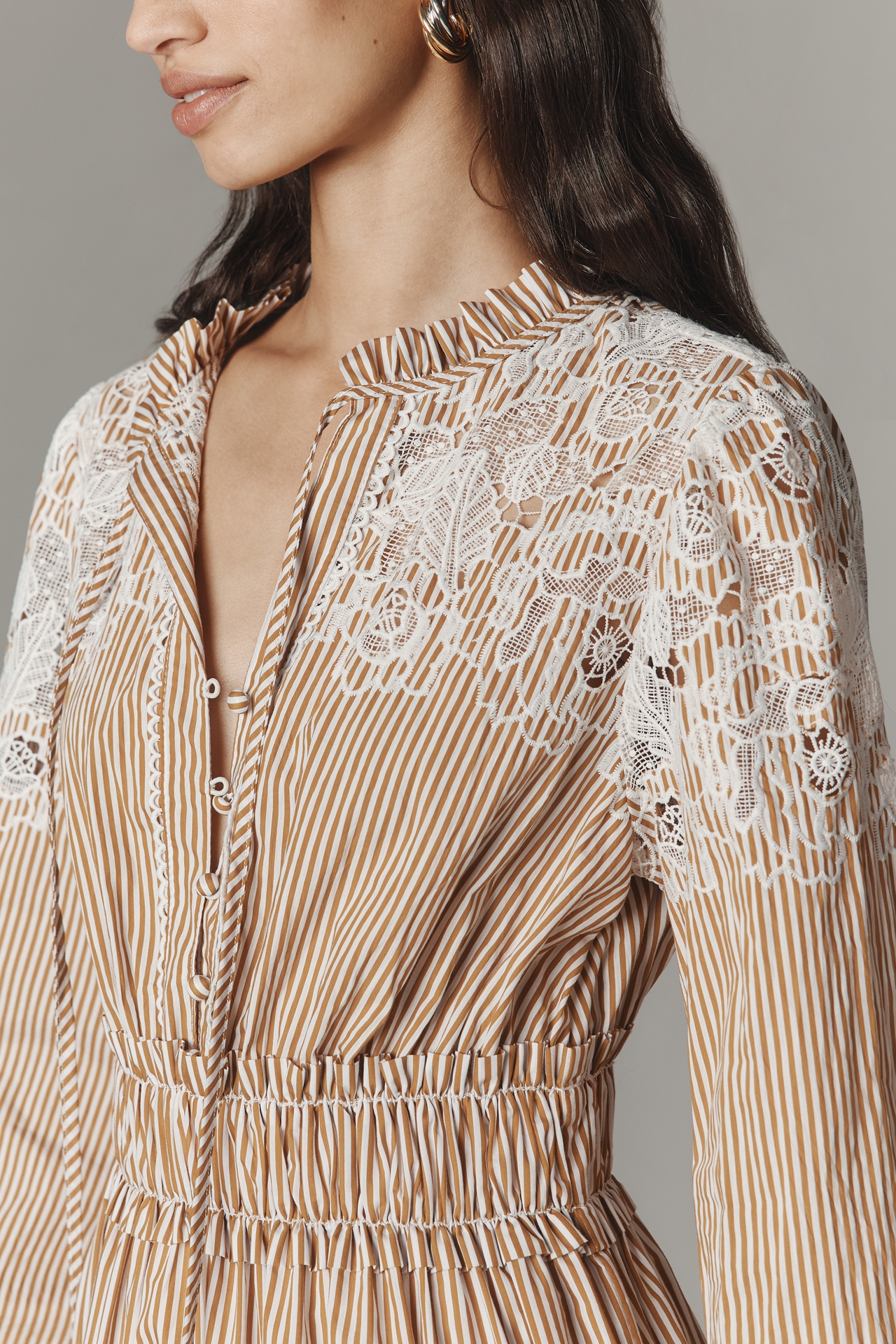 En Saison Juliette Long-Sleeve Tiered A-Line Mini Dress