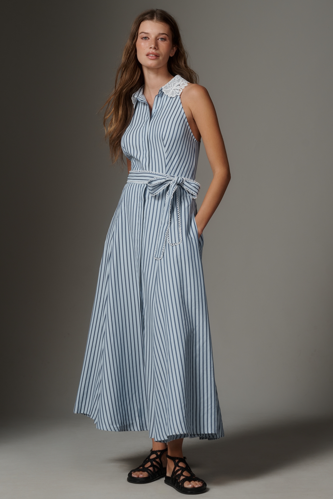 En Saison Sleeveless Tie-Waist Midi Dress