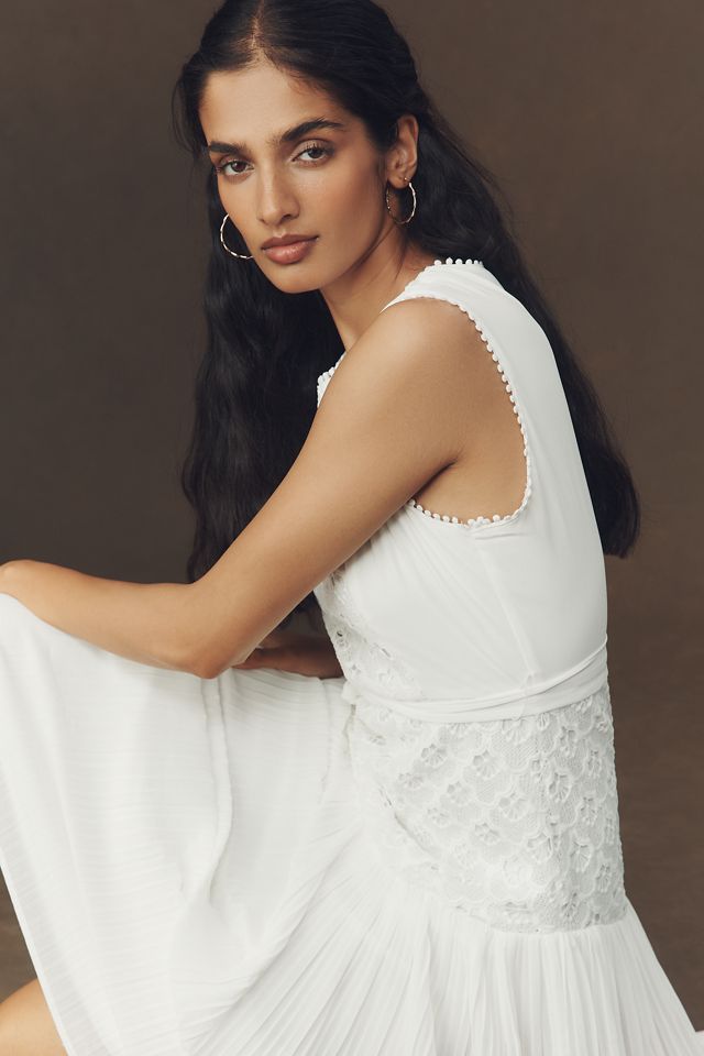 Arose Studio Allison Sleeveless Lace Pleated Maxi Dress #1