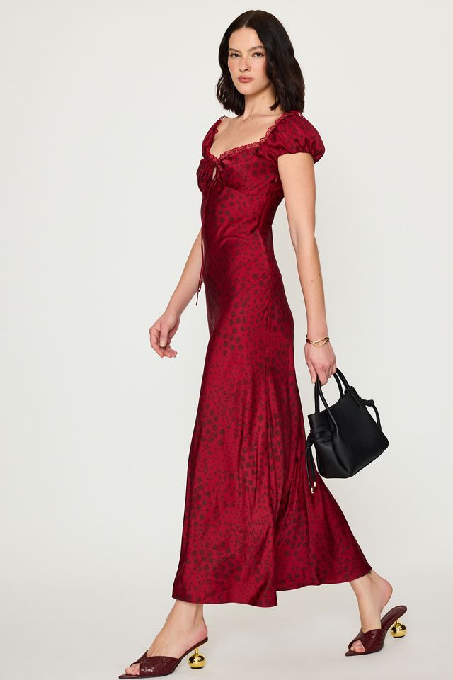Robe longue à bretelles en satin floral Stasia Bardot #1