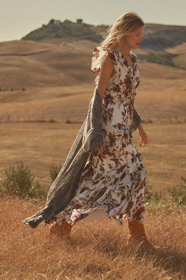 Vestido Maxi con Volantes en Capas y Escote en V de Anthropologie #2