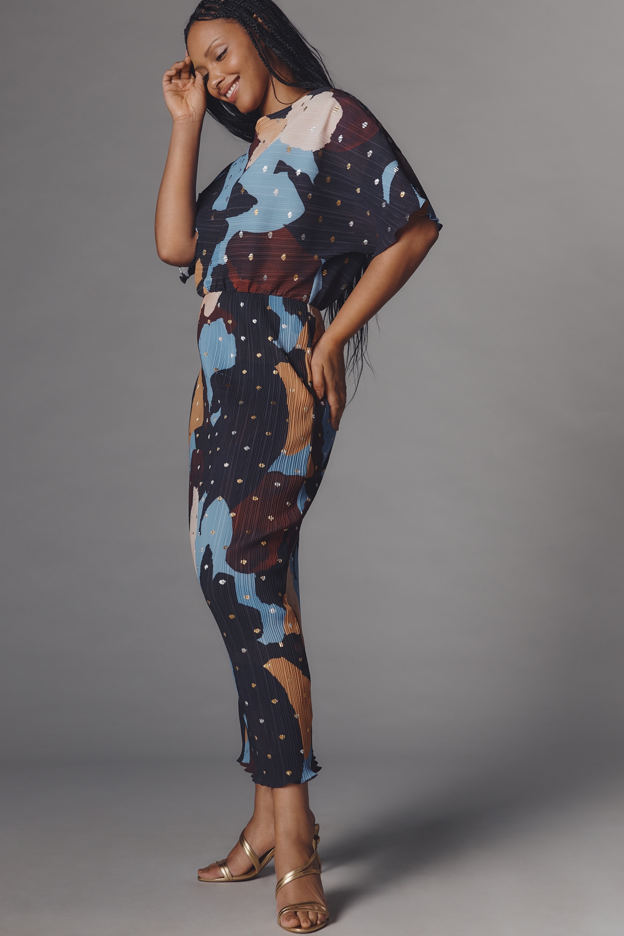 Never Fully Dressed Short=Sleeve Boat-Neck Midi Dress