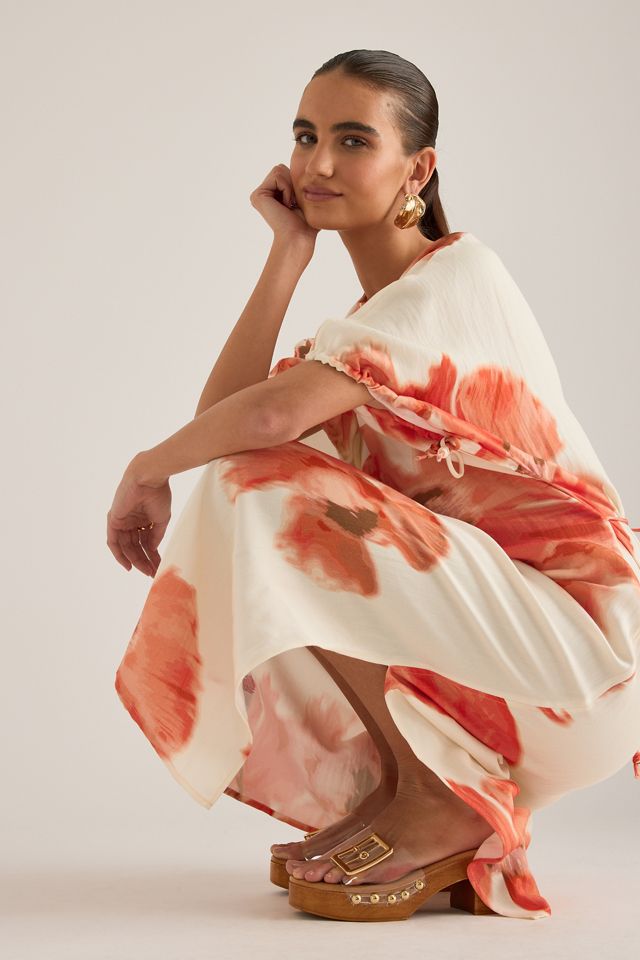 Vestido Midi Floral de Manga Corta Simmi de Never Fully Dressed #3