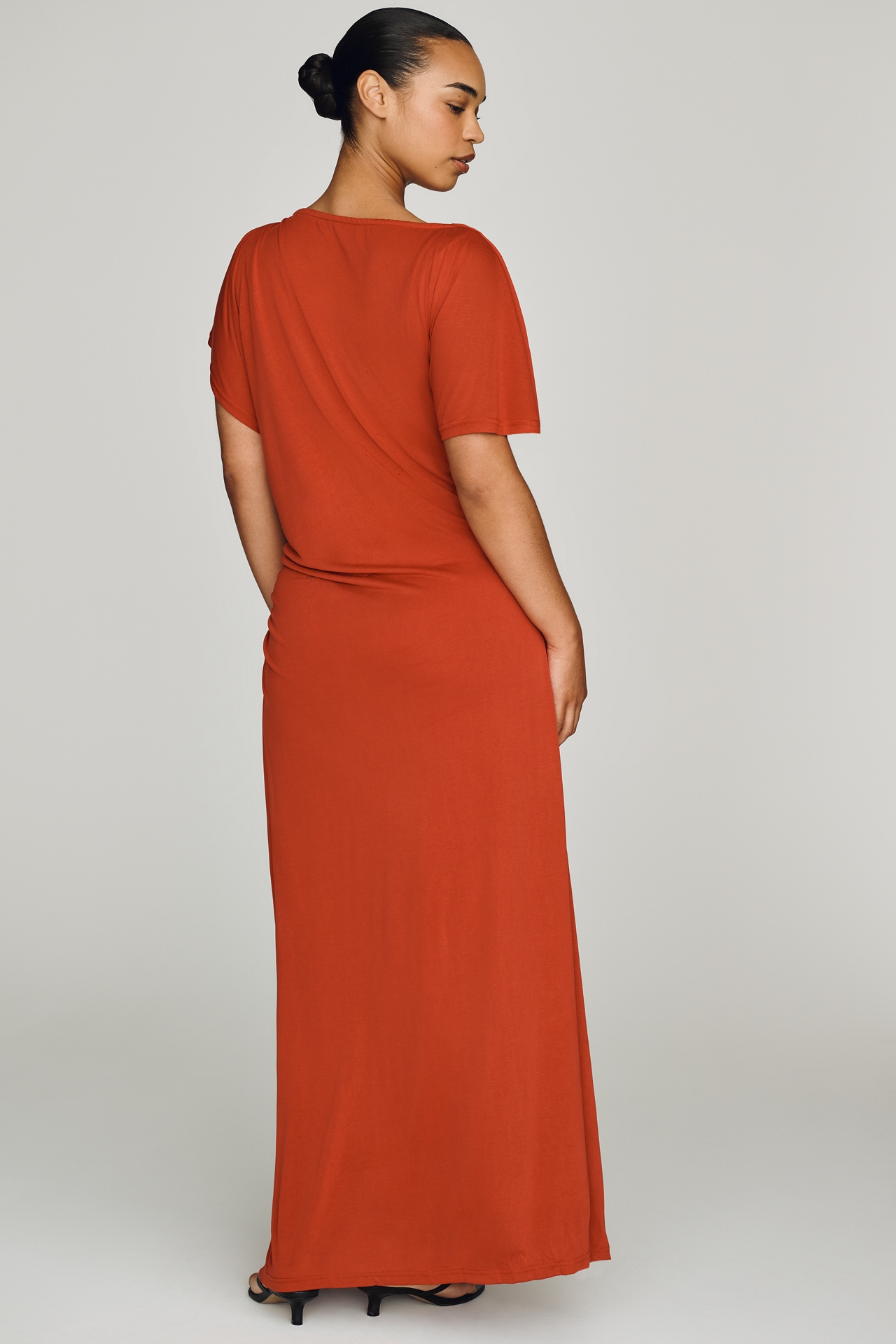 SOVERE Miro Maxi Dress