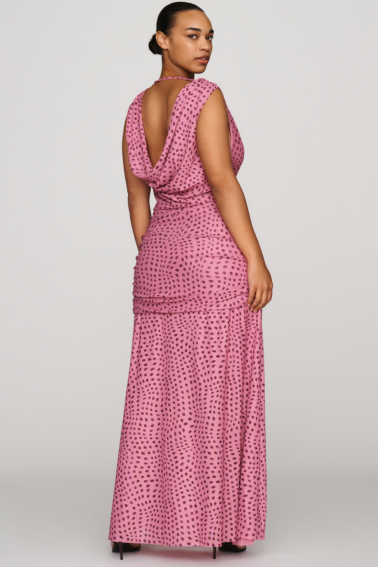 SOVERE Zuri Sleeveless Cowl Neck Maxi Dress