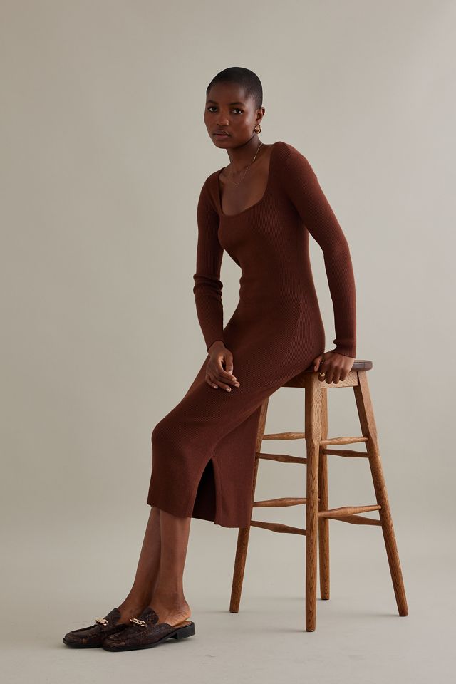 Nobody's Child Slim Vestido midi de punto de manga larga con cuello cuadrado #1