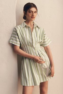L'abito camicia a pieghe con bottoni Tobie di Exquise: Mini Edizione