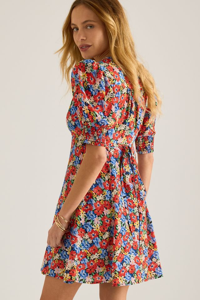 Vestido Mini de Manga Abullonada con Estampado Floral Piper de Queens of Archive #1