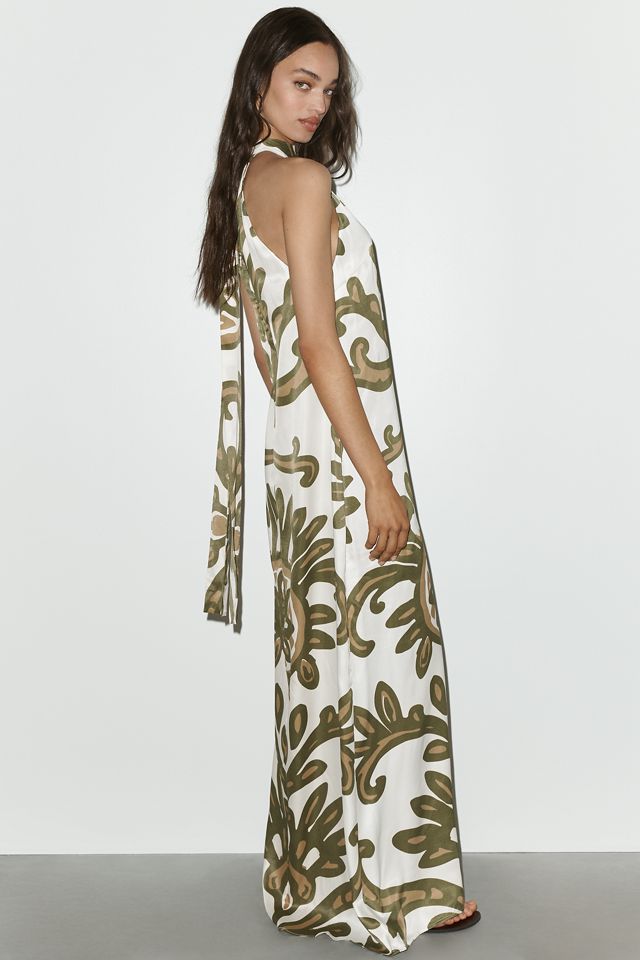 DIARRABLU Halter Neck Printed Maxi Dress #2