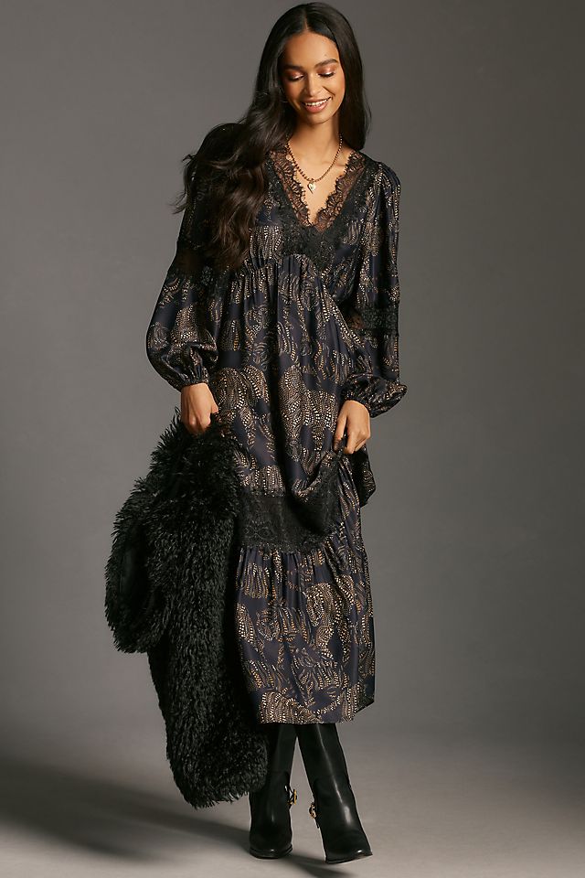 floral lace midi dress L'AGENCE Ralphie In Allure Blue/Ivory ethereal aesthetic perfect for your most memorable celebrations Farm Rio Long-Sleeve Floral Lace