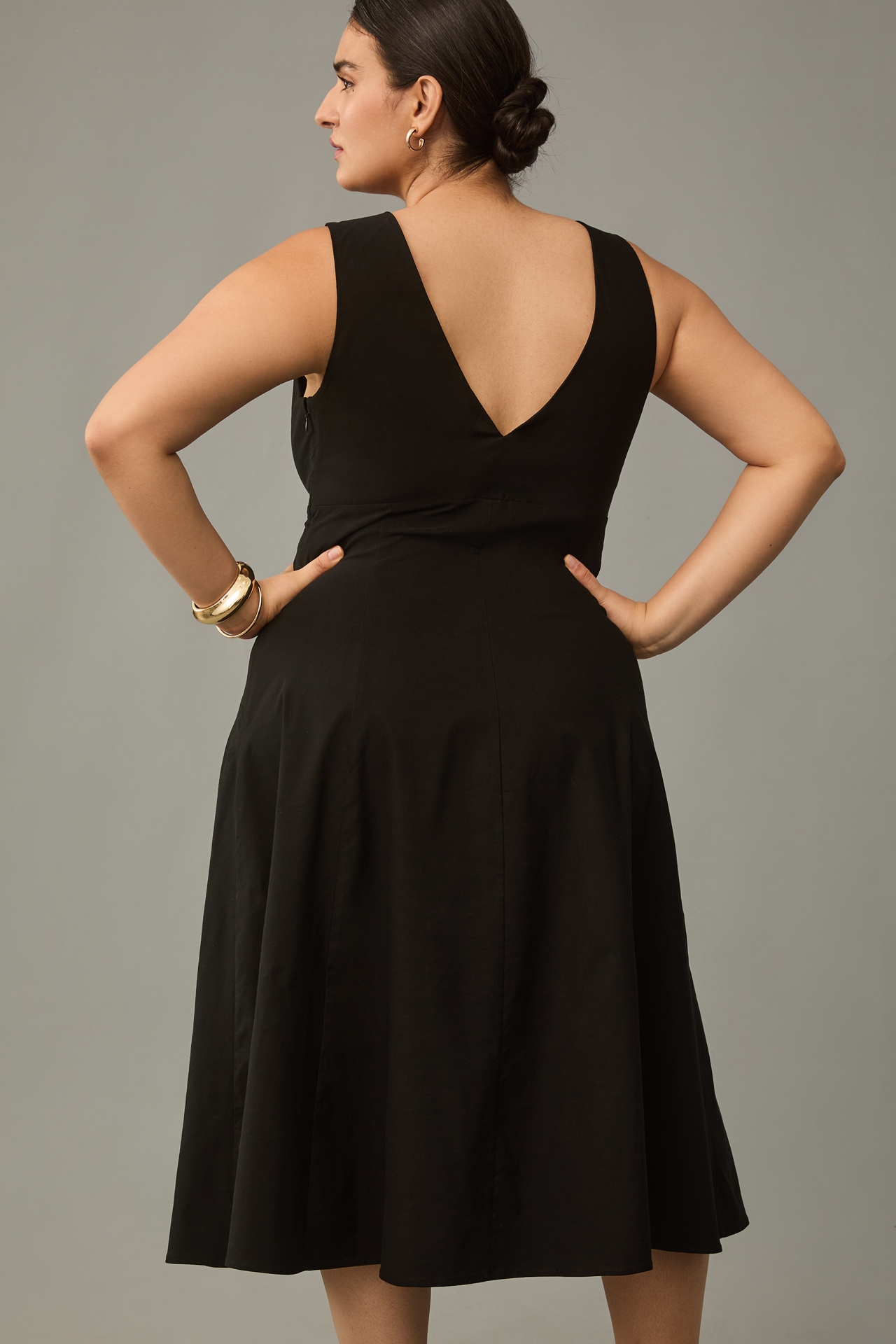 By Anthropologie Sleeveless V-Neck Button-Front Midi Dress