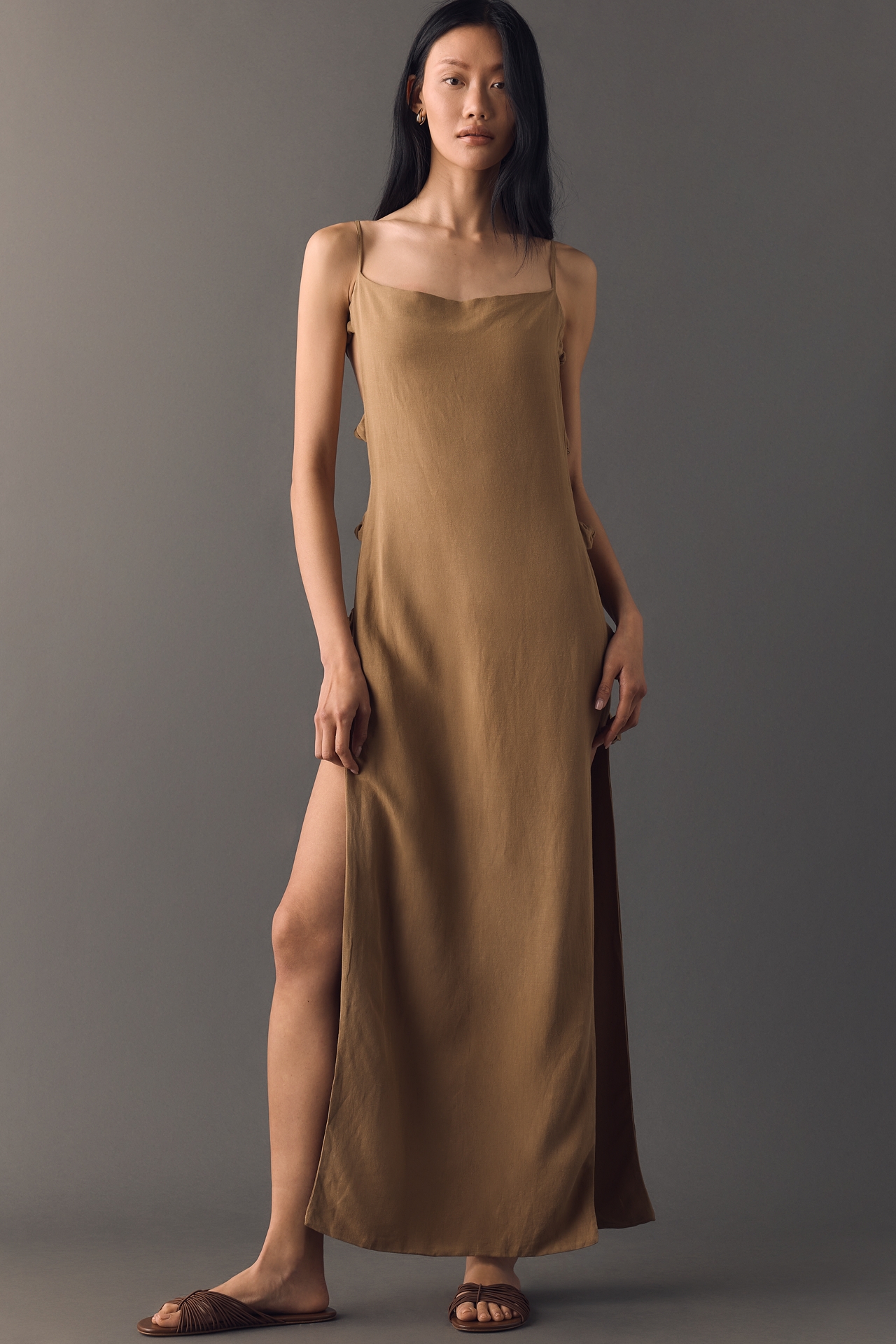 ESTHE Cutout Column Midi Dress