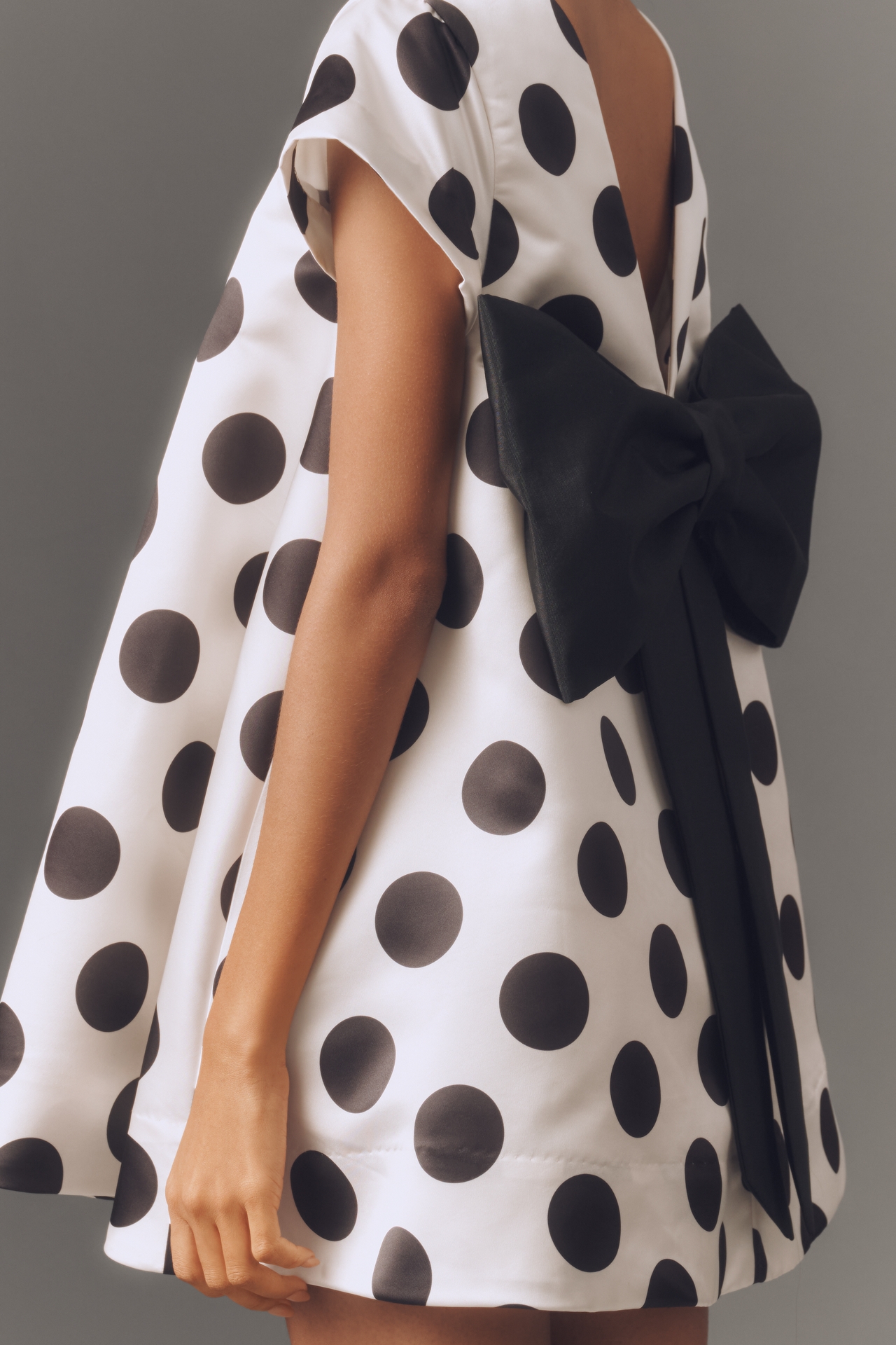 Boyko Rita Short-Sleeve Bow-Back Swing Mini Dress