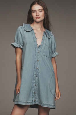 El Vestido Mini con Cuello y Botones Frontales Keira de Pilcro