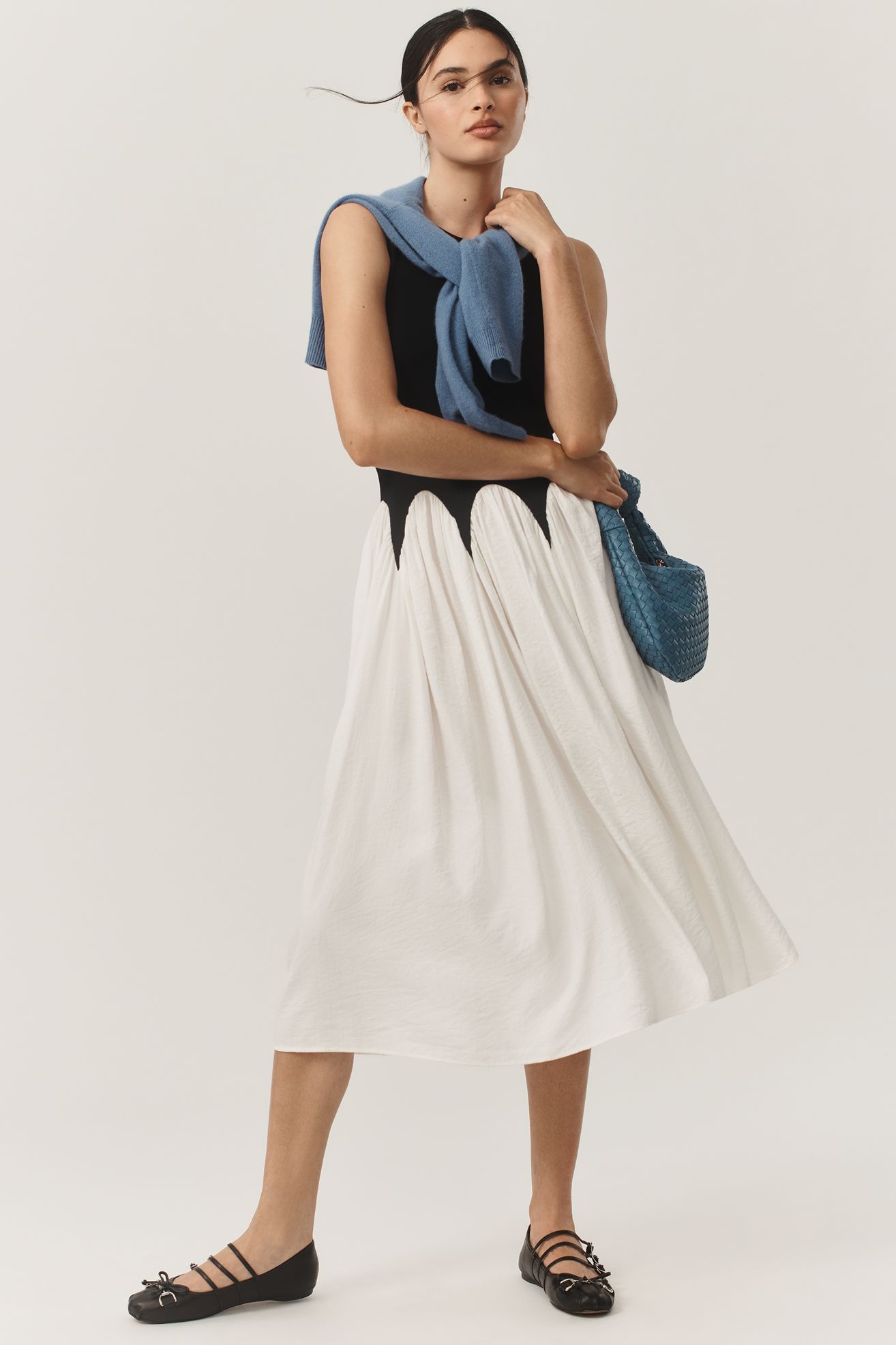 Siempre | Siempre Michelle Sleeveless Colorblock Midi Dress