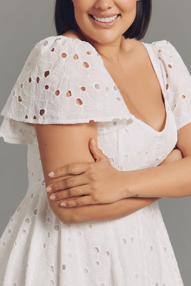 Extro&Vert Ada Flutter-Sleeve Broderie Midi Dress #6