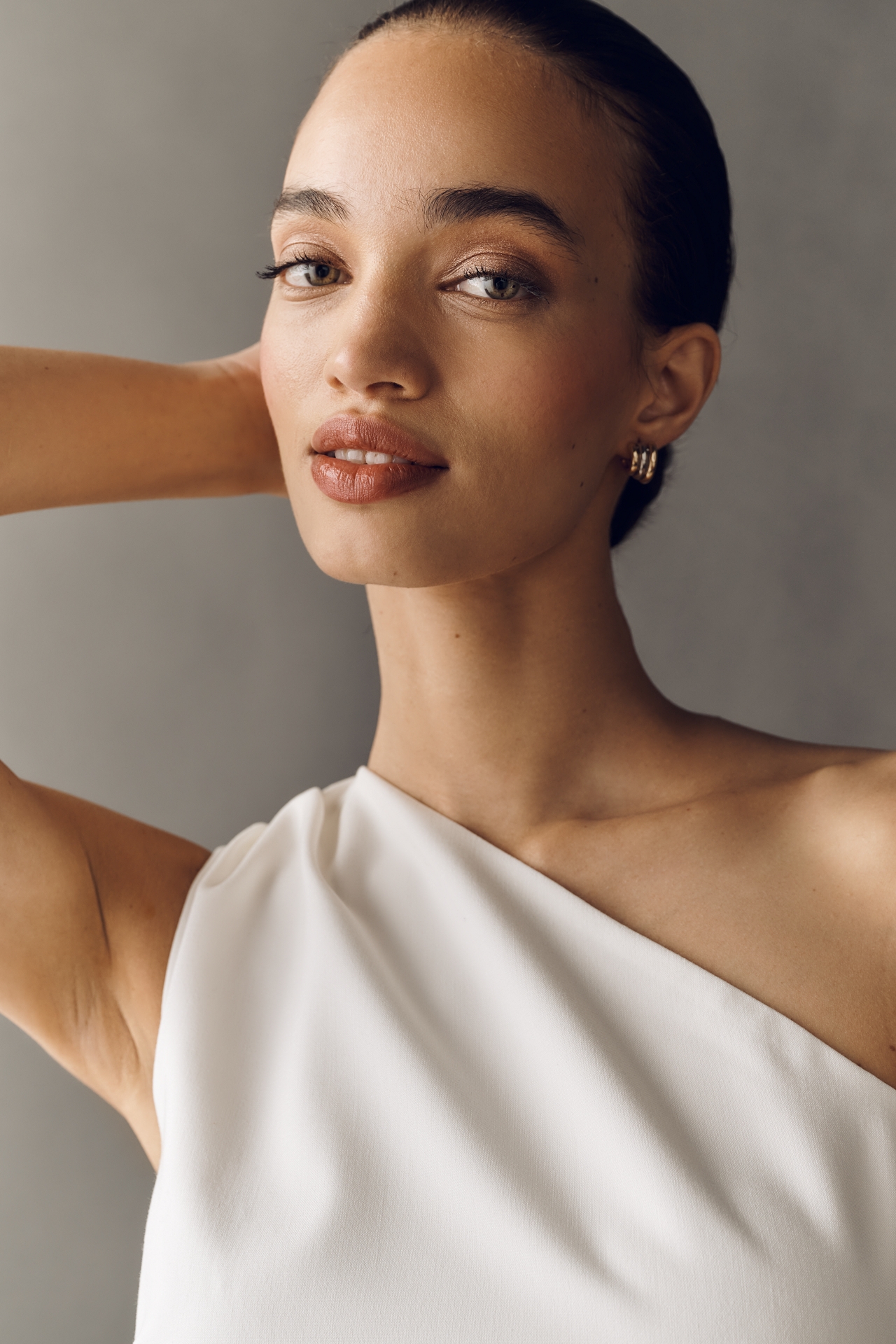 Extro&Vert Nellie Off-Shoulder Mini Dress