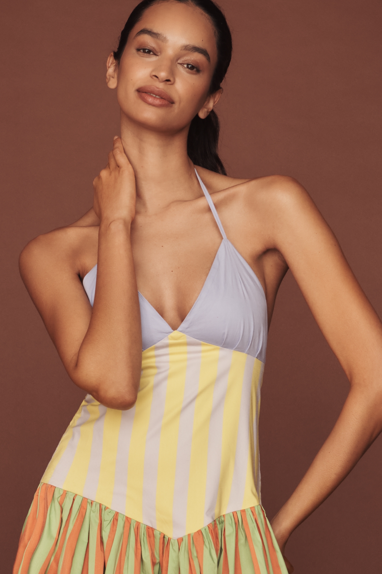 Fenáreta Olimpia Halter Basque-Waist Maxi Dress