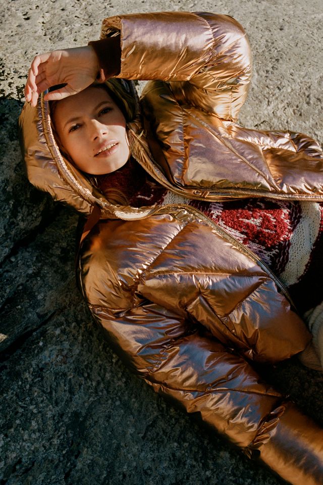 ANTHROPOLOGIE Metallic Puffer Hat Olive New With Tags Noize Aurora Metallic Puffer Vest | Anthropologie main image 4