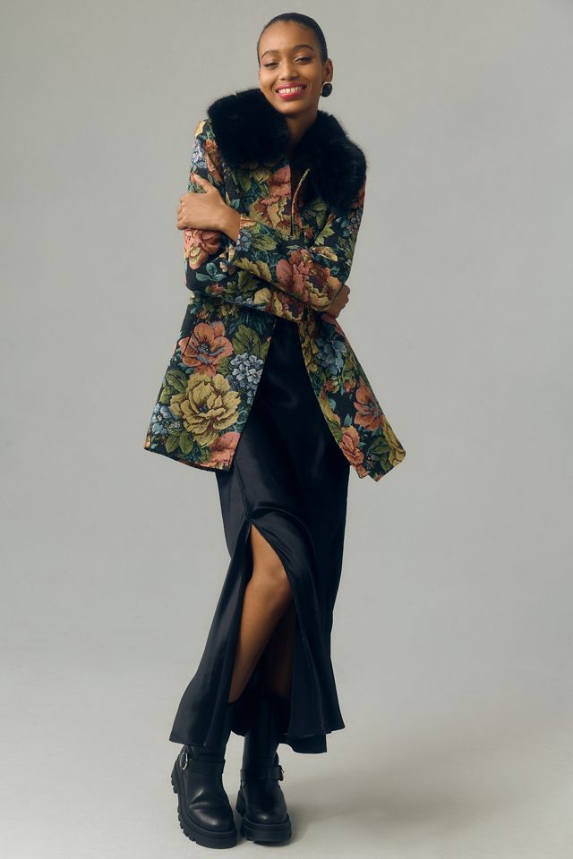 Unreal Fur Monarch Coat #2