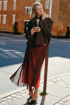 Maeve Retta Funnel-Neck Double-Breasted Short Trench Coat