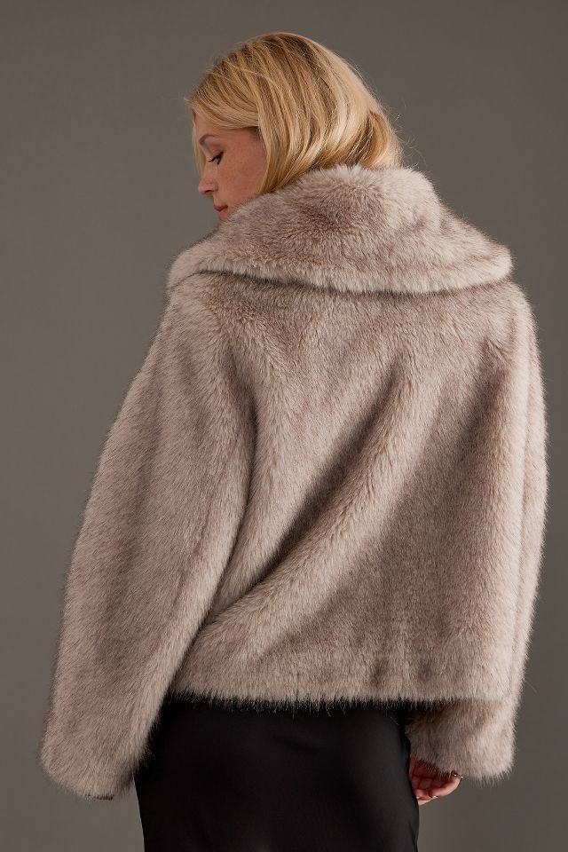 Anthropologie cheapest Madchen faux fur coat