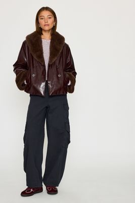 Giacca Corta in PU con Bordo in Pelliccia Sintetica By Anthropologie