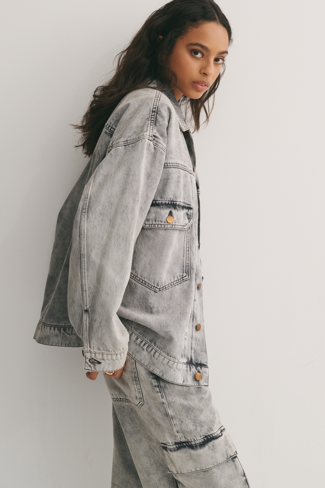 MOTHER The Big Bite Denim Jacket