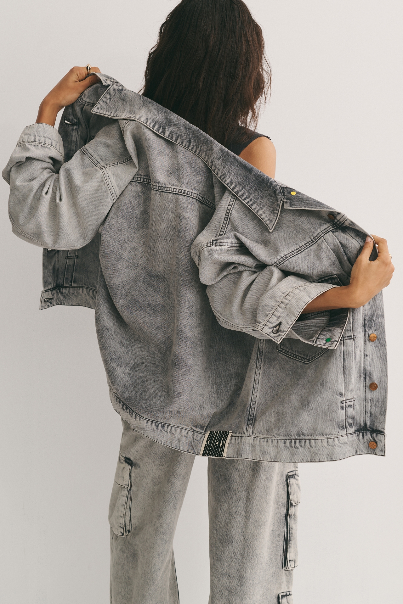 MOTHER The Big Bite Denim Jacket