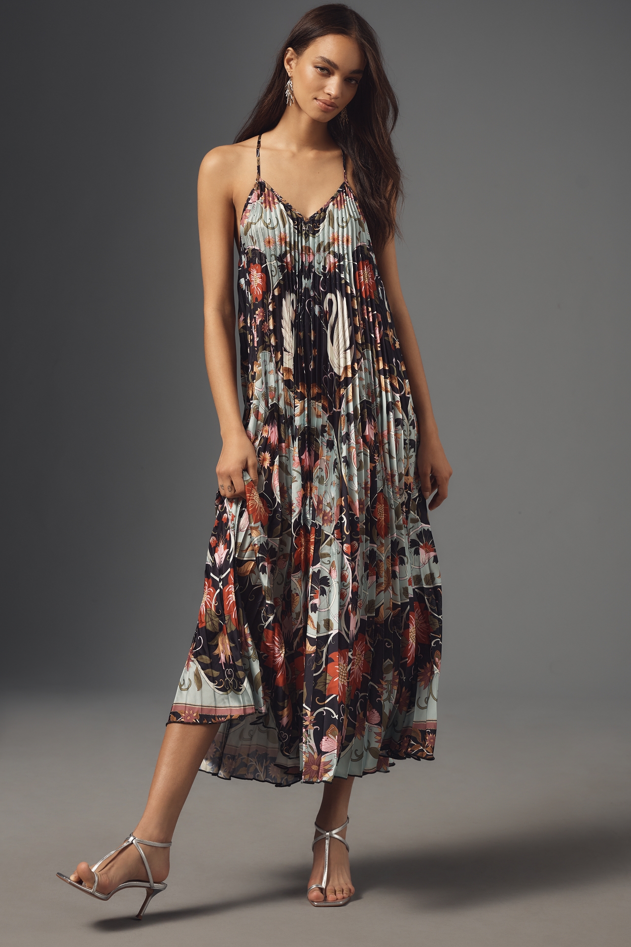 Farm Rio Flowing Beauty Sleeveless Pleated Midi Dress