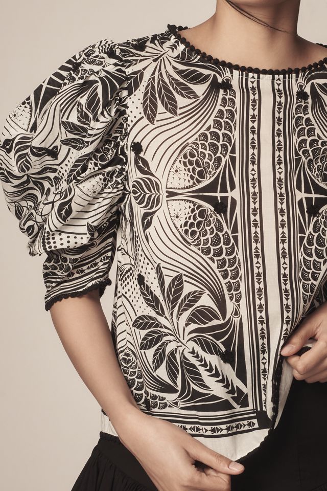 Farm Rio Monochrome Elegance Button-Back Puff-Sleeve Blouse #3