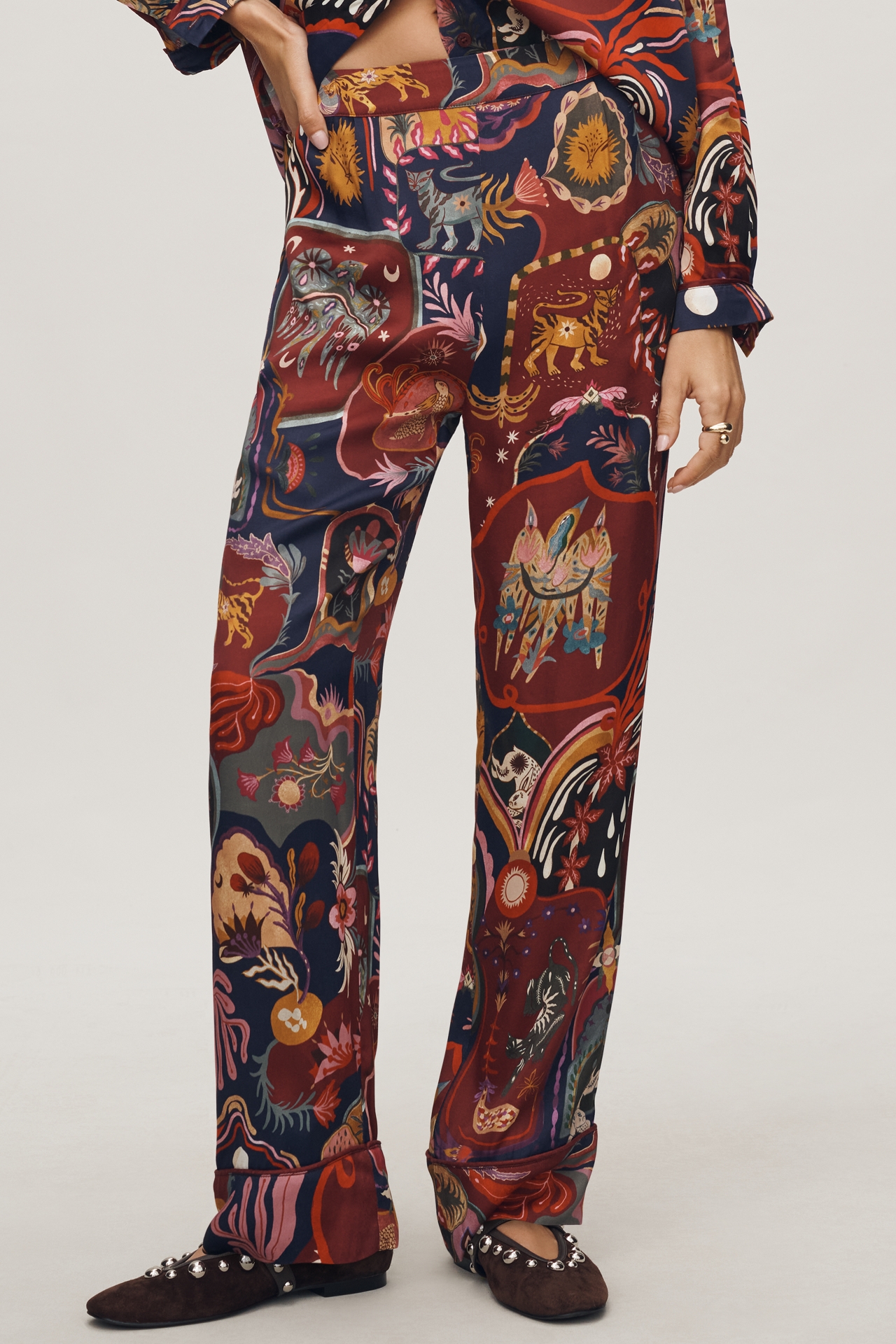 Farm Rio Surreal Printed Pants