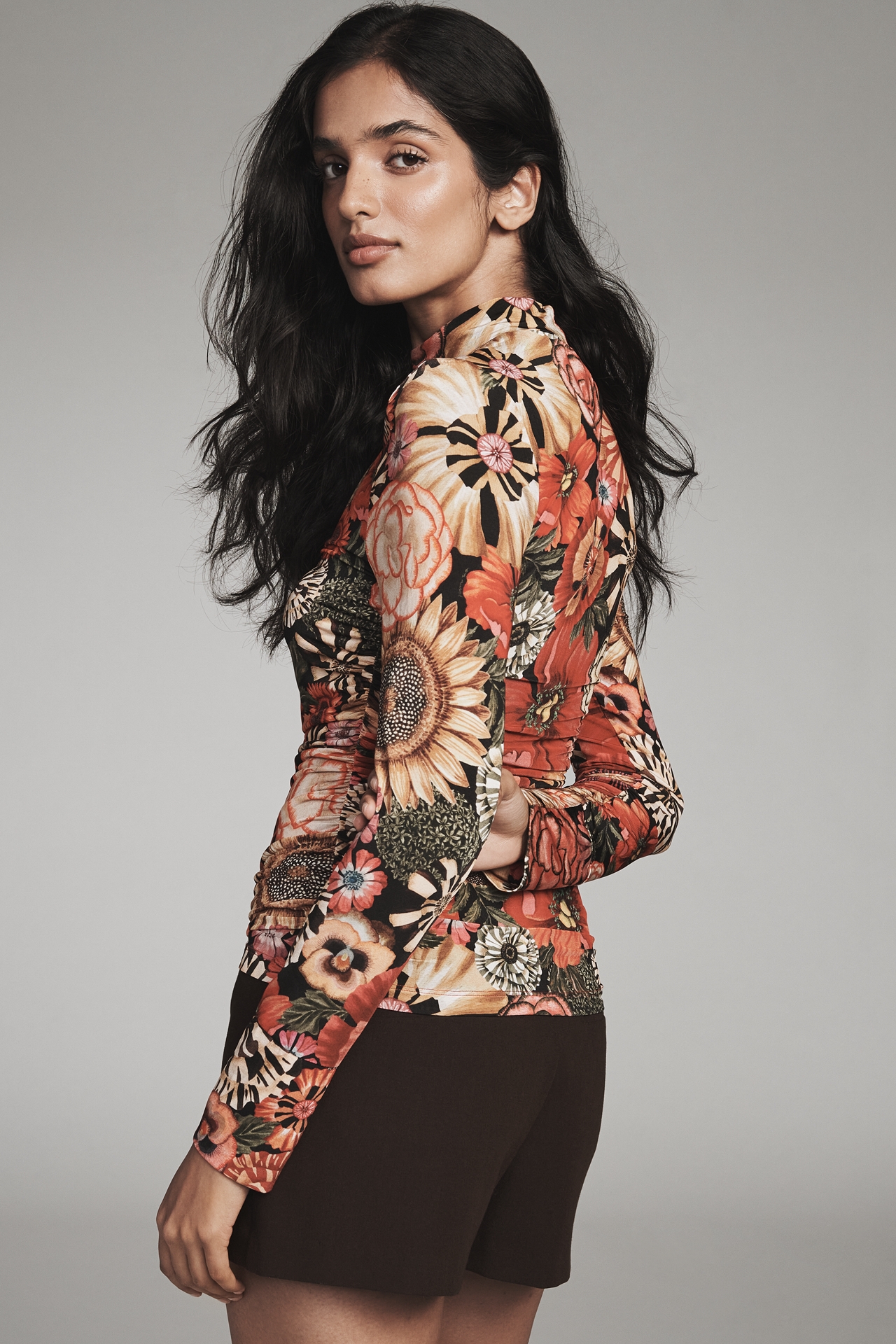 Farm Rio Flowershop Jersey Mock-Neck Long-Sleeve Top