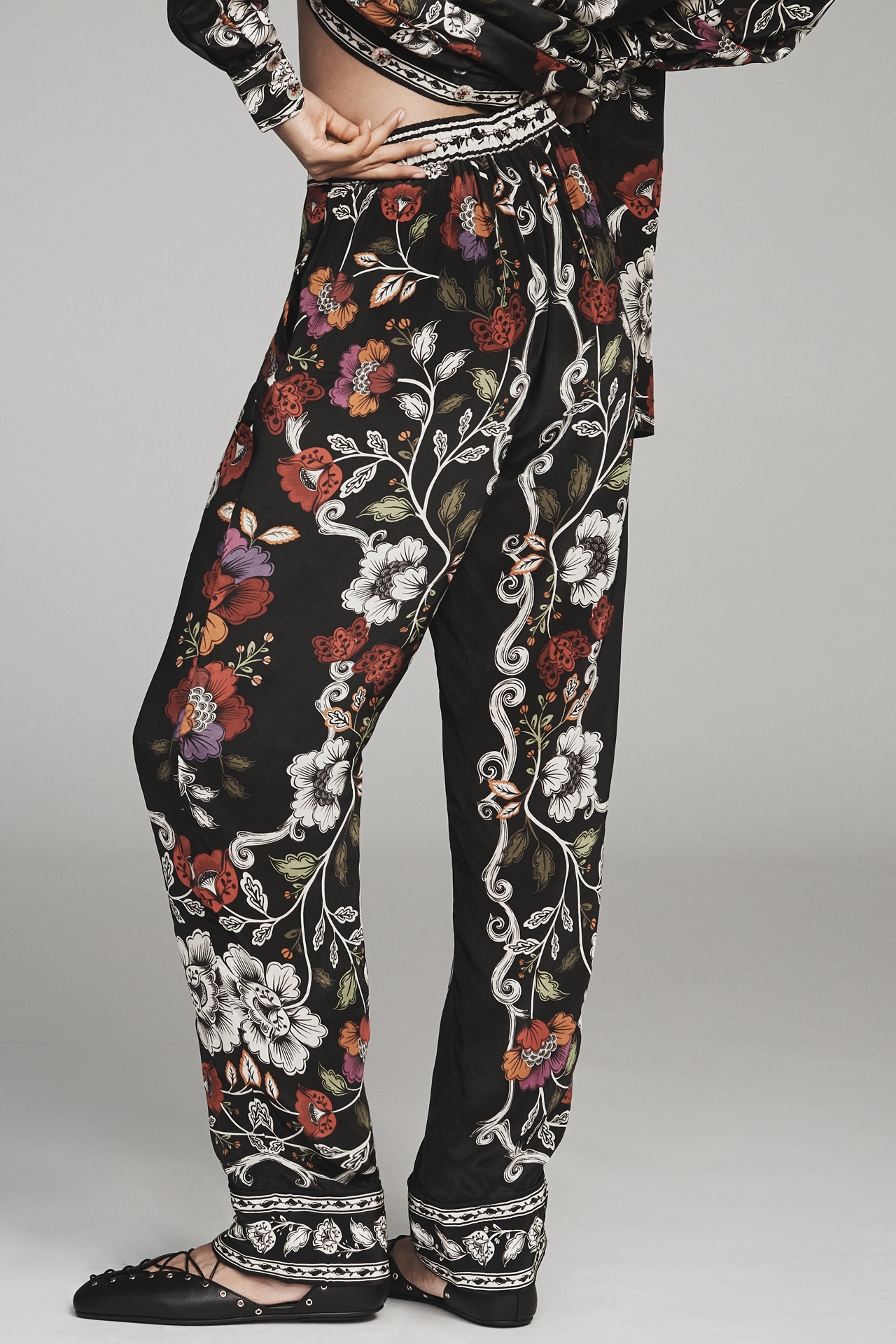 Farm Rio Rocco Flowers Pants