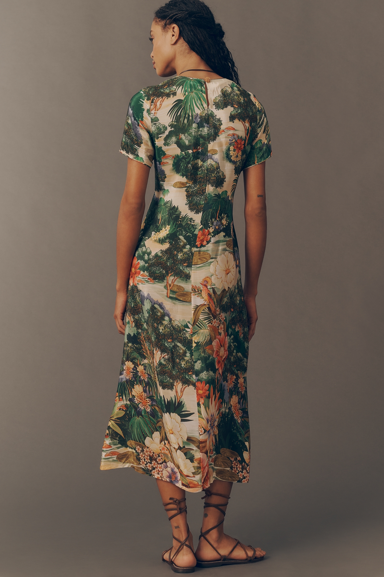 Farm Rio Short-Sleeve Garden Midi Dress