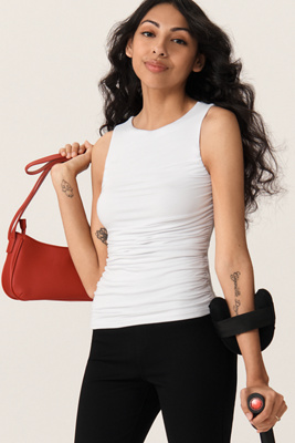 GOOD AMERICAN RUCHED STRETCH JERSEY TANK TOP 