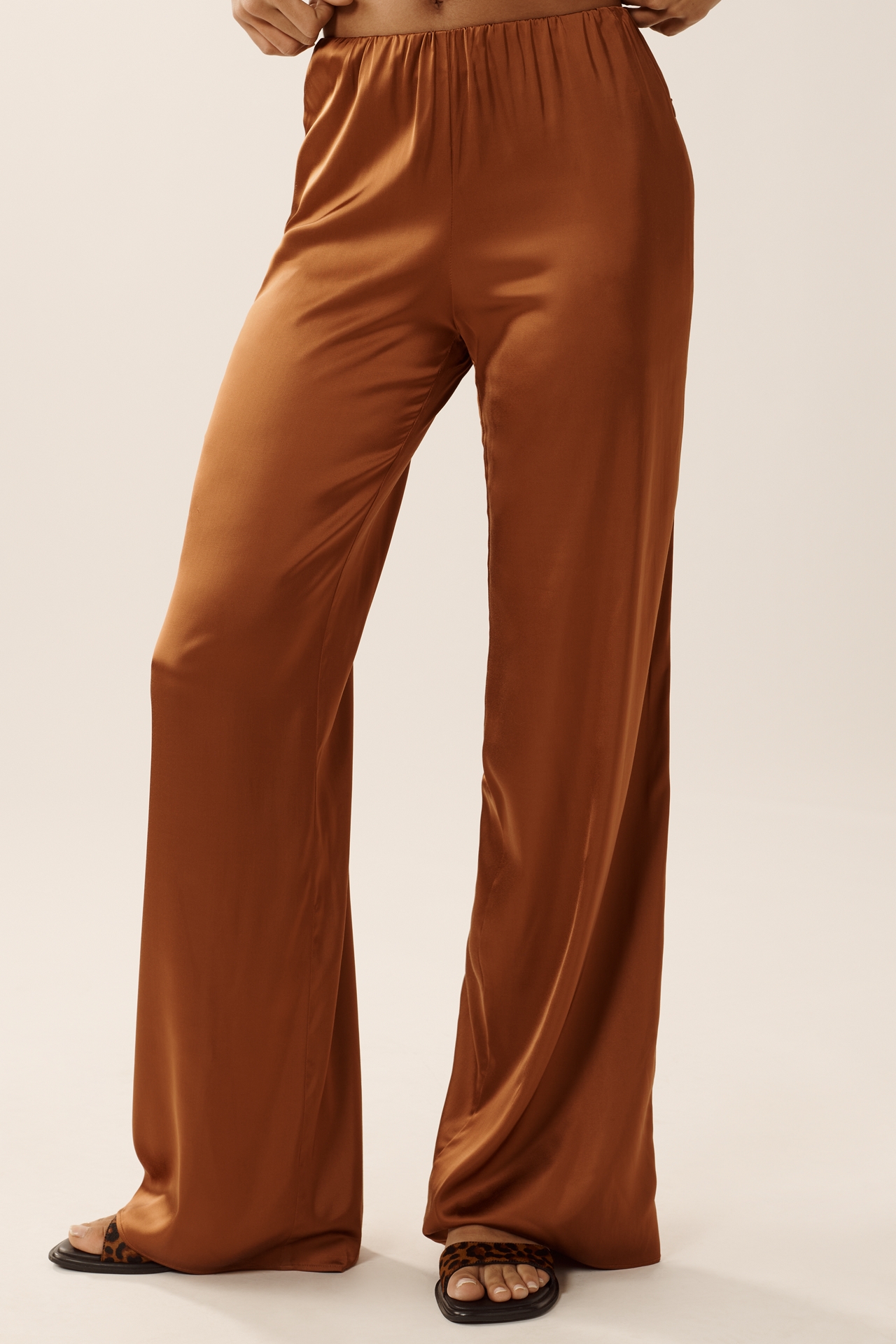Good American Satin Pull-On Pants