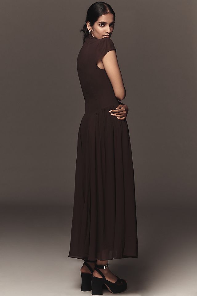 reformation brown dress Maven Its made from Reformations Eco Cinch knita lightweight New Sathia Dress By Reformation