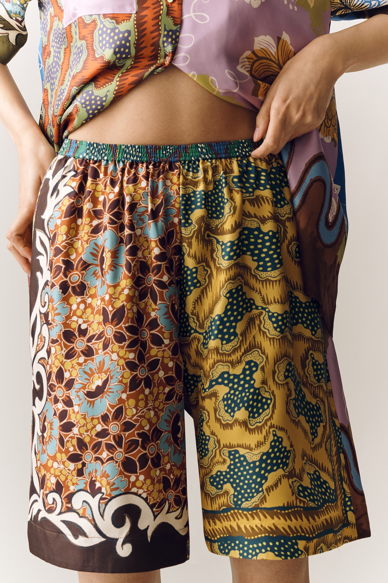 ALÉMAIS Arnie Silk Shorts