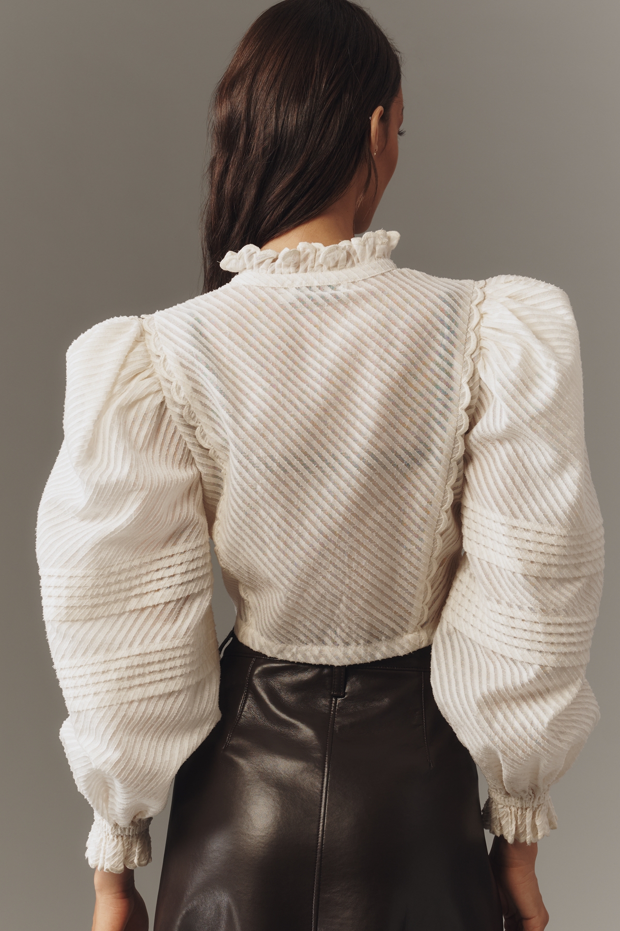 Lovaan Quin Puff-Sleeve Top