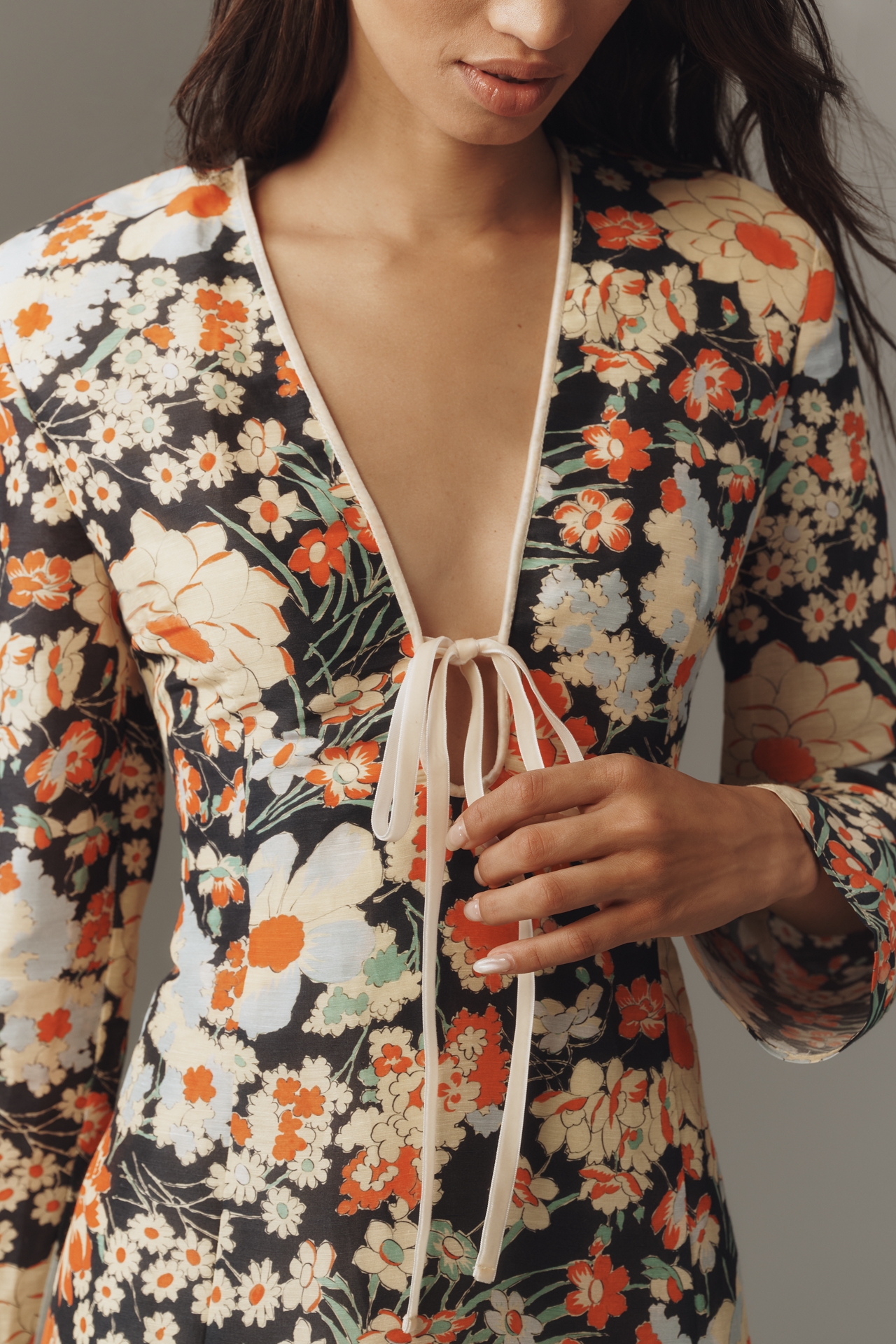 Lovaan Isla Linen-Silk Long-Sleeve V-Neck Mini Dress