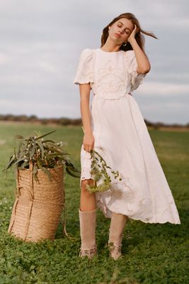 green emerald velvet dress Wedtrend Women Modest White Short Graduation Dress Off Shoulder Meringue Ruffle Bodycon Homecoming Dress, White / S main image 0
